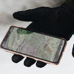 Le differenze fondamentali tra Bluetooth Trackers e GPS Tracker